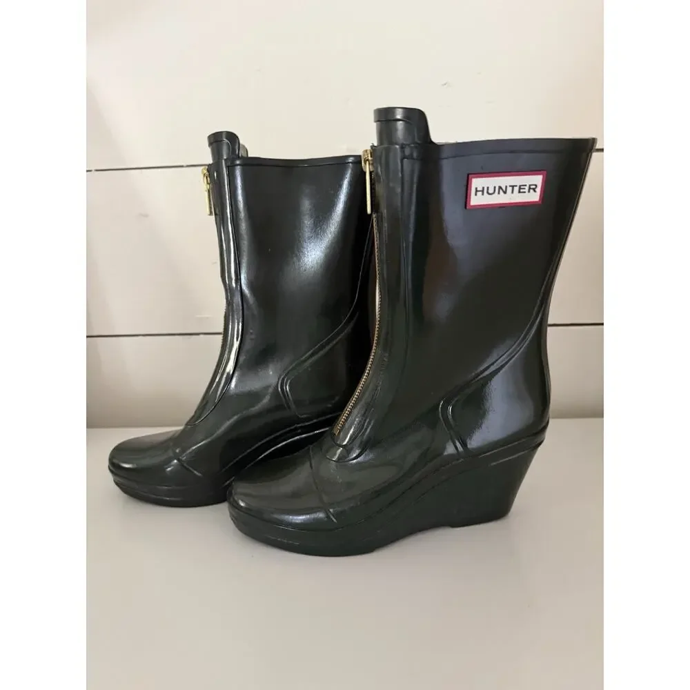 Hunter Zip Wedge Heeled Rain Boots In Green Rubber Midcalf 6